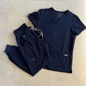 Figs Navy Scrub Set